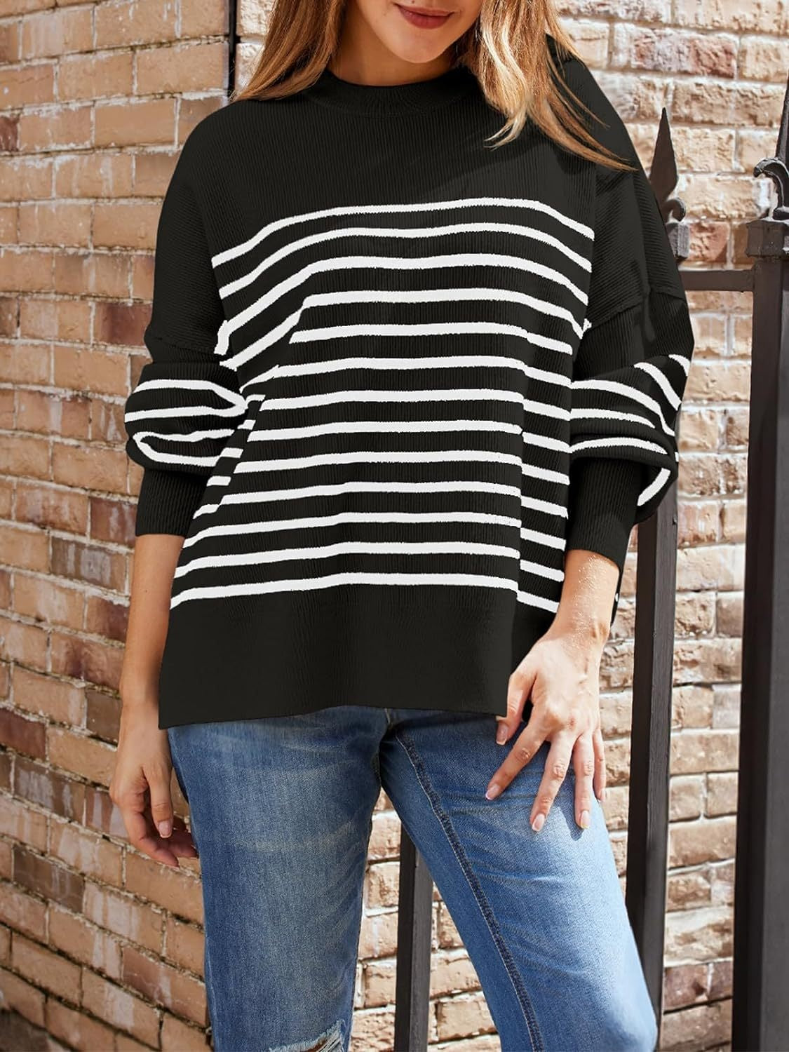 Striped Round Neck Long Sleeve Sweatshirt