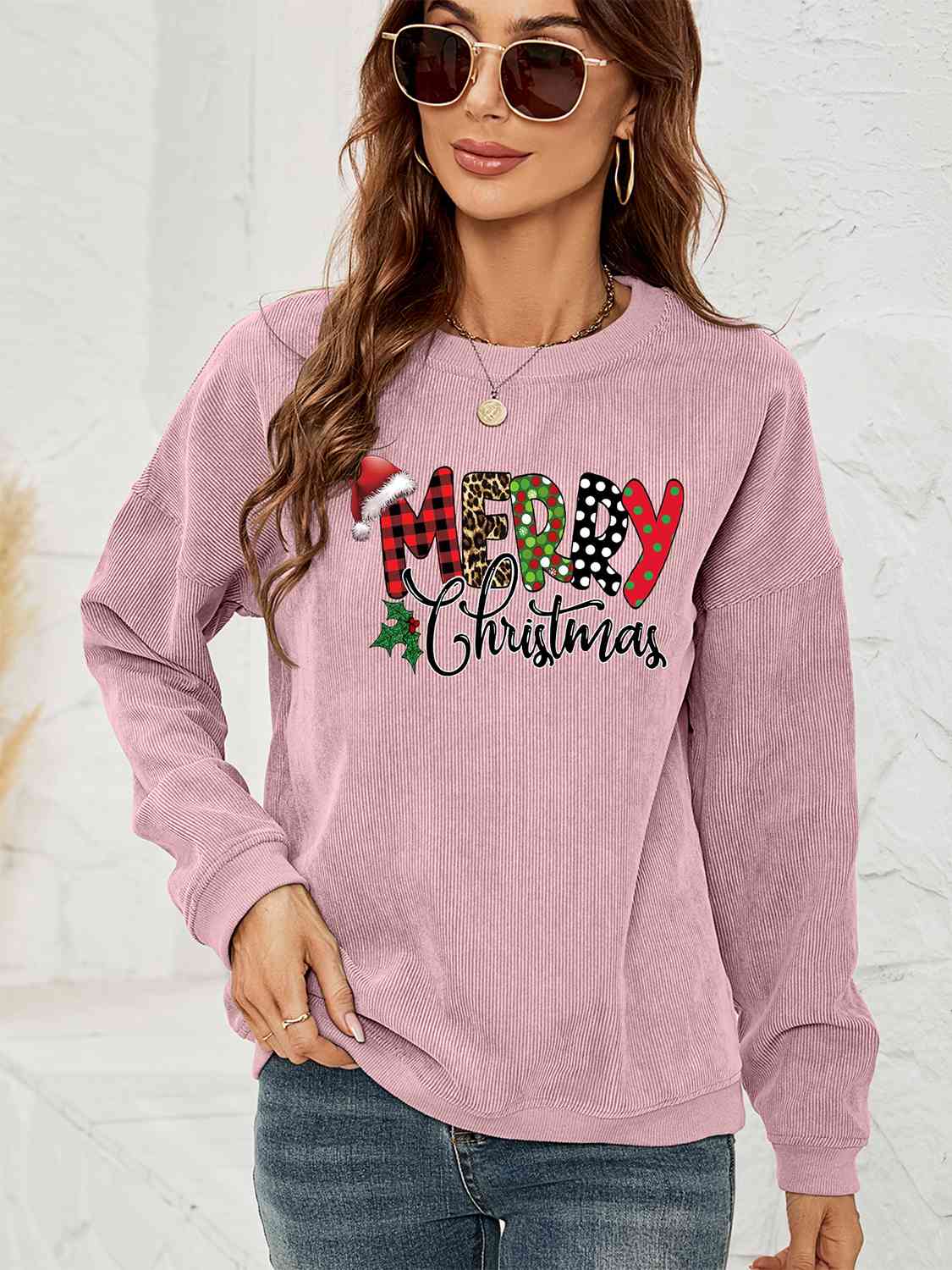 MERRY CHRISTMAS Graphic Sweatshirt