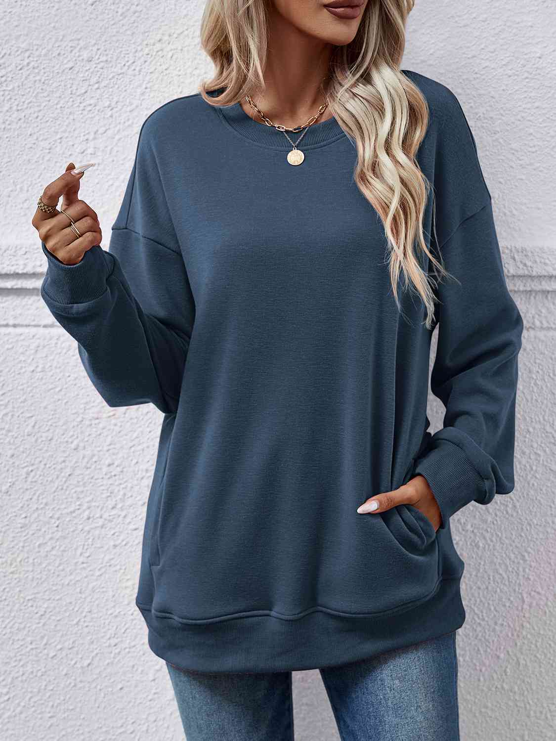 Dropped Shoulder Sweatshirt with Pockets