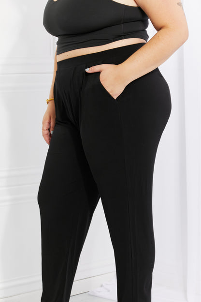 Zenana Amelia Full Size Pleated Pants