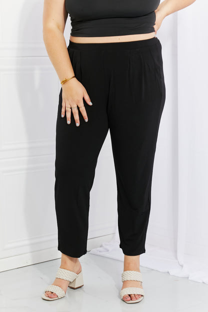 Zenana Amelia Full Size Pleated Pants